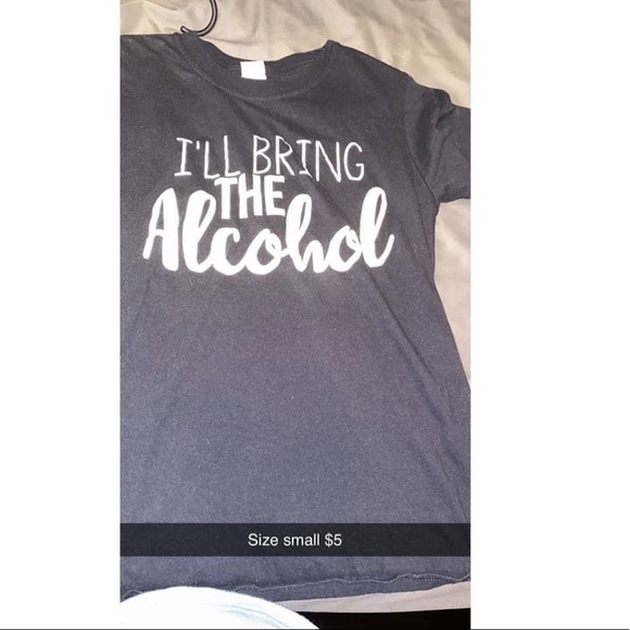 Size small tshirt - Picture 2 of 2